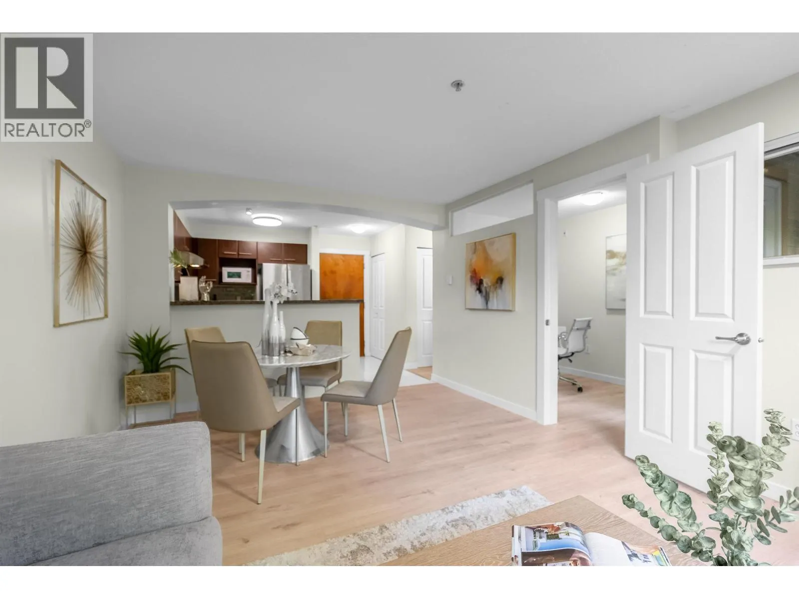 5102 5111 GARDEN CITY ROAD