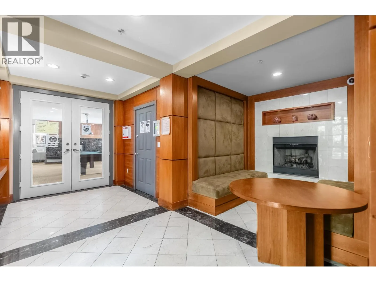 5102 5111 GARDEN CITY ROAD