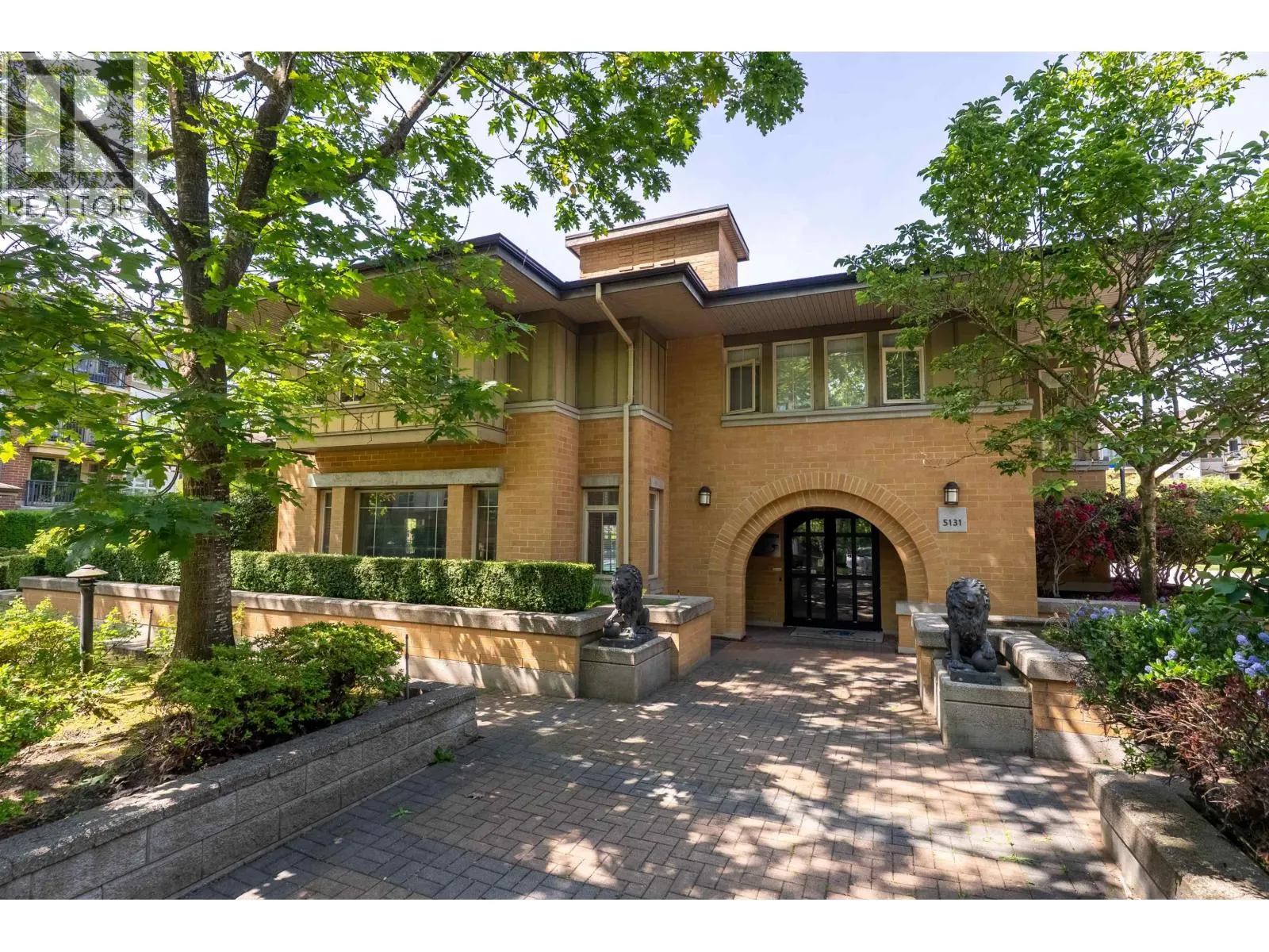 5102 5111 GARDEN CITY ROAD