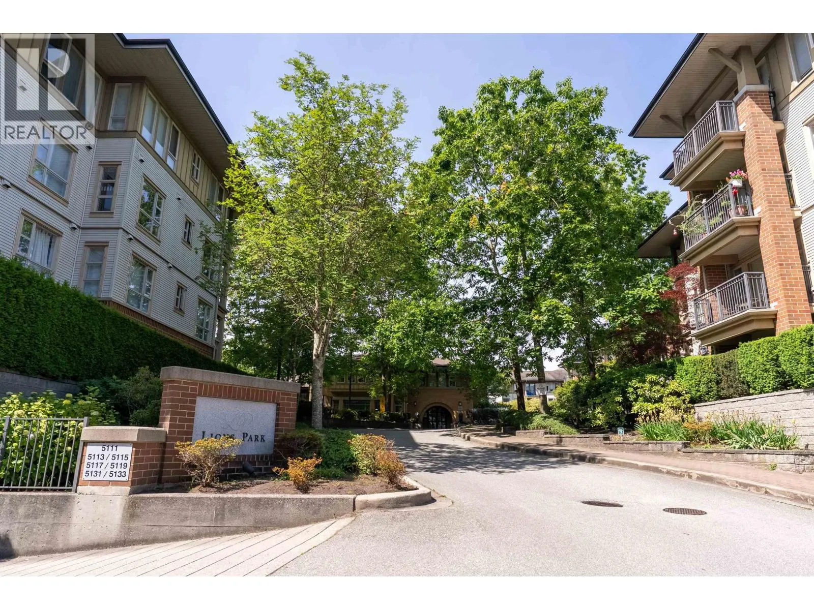 5102 5111 GARDEN CITY ROAD