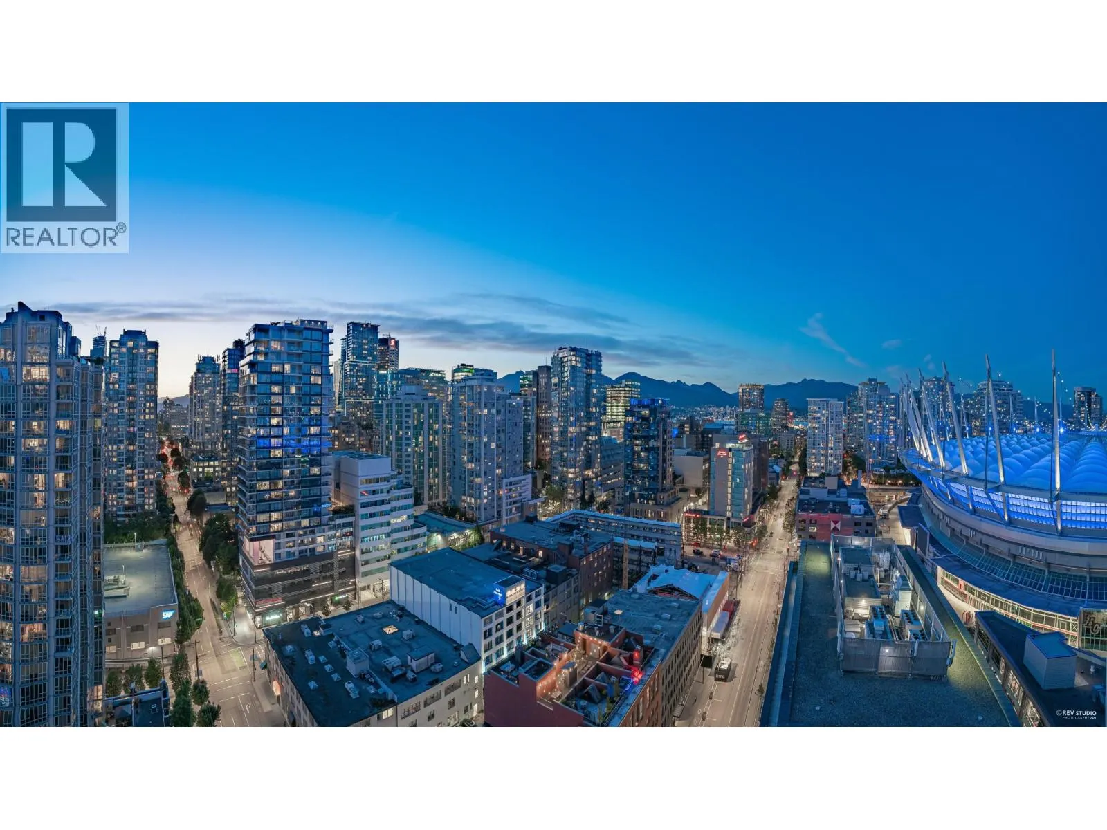 2908 928 BEATTY STREET