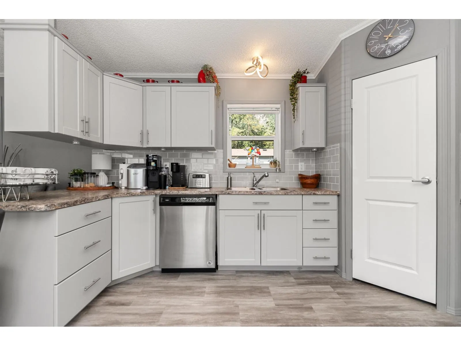 21 59060 LOUGHEED HIGHWAY|Agassiz