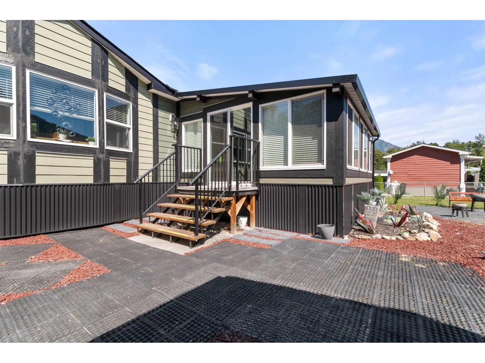 21 59060 LOUGHEED HIGHWAY|Agassiz