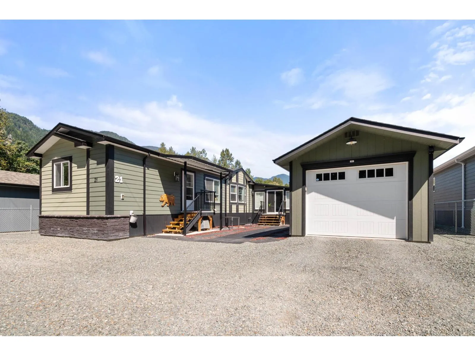 21 59060 LOUGHEED HIGHWAY|Agassiz