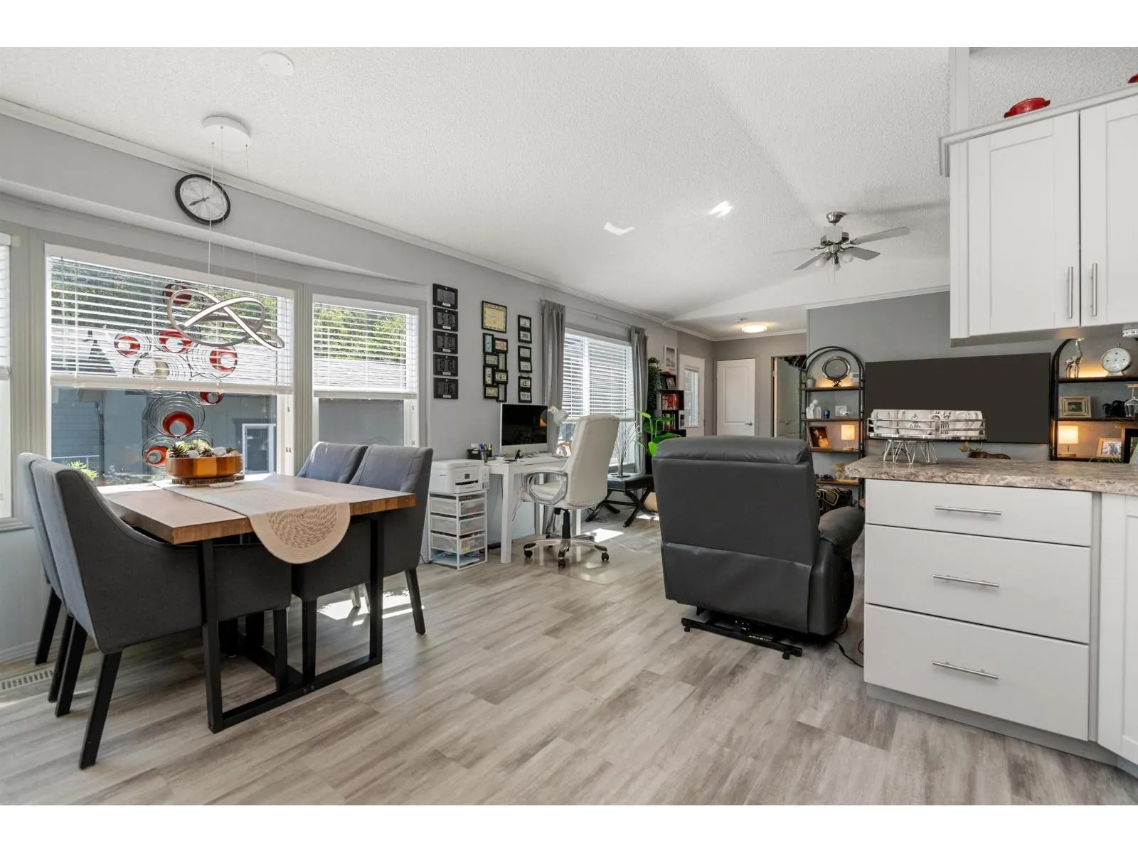 21 59060 LOUGHEED HIGHWAY|Agassiz