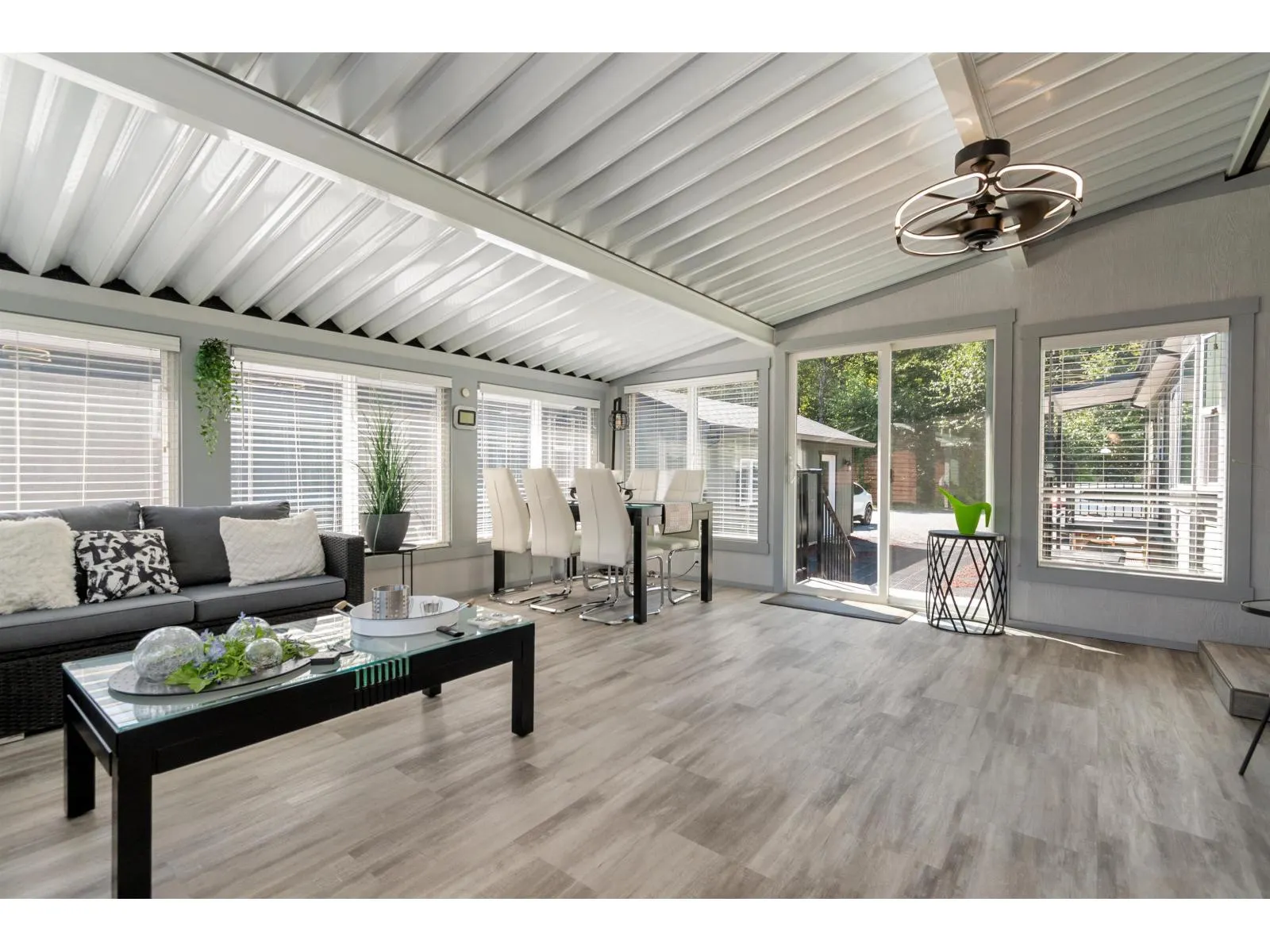 21 59060 LOUGHEED HIGHWAY|Agassiz