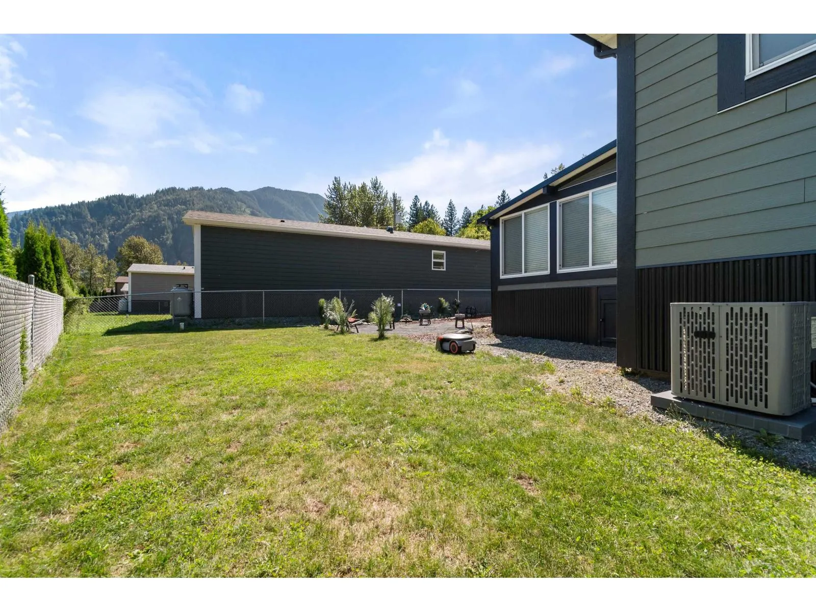 21 59060 LOUGHEED HIGHWAY|Agassiz