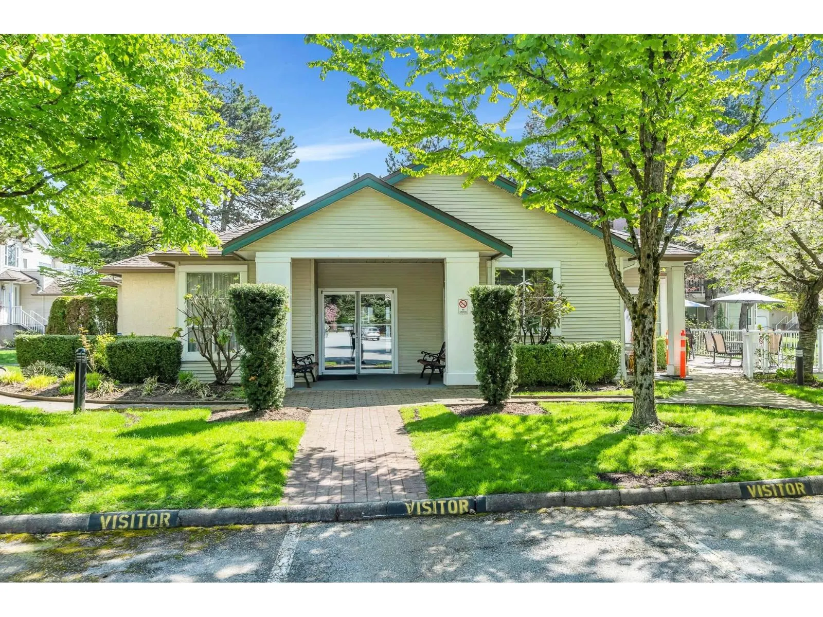 25 10038 150 STREET