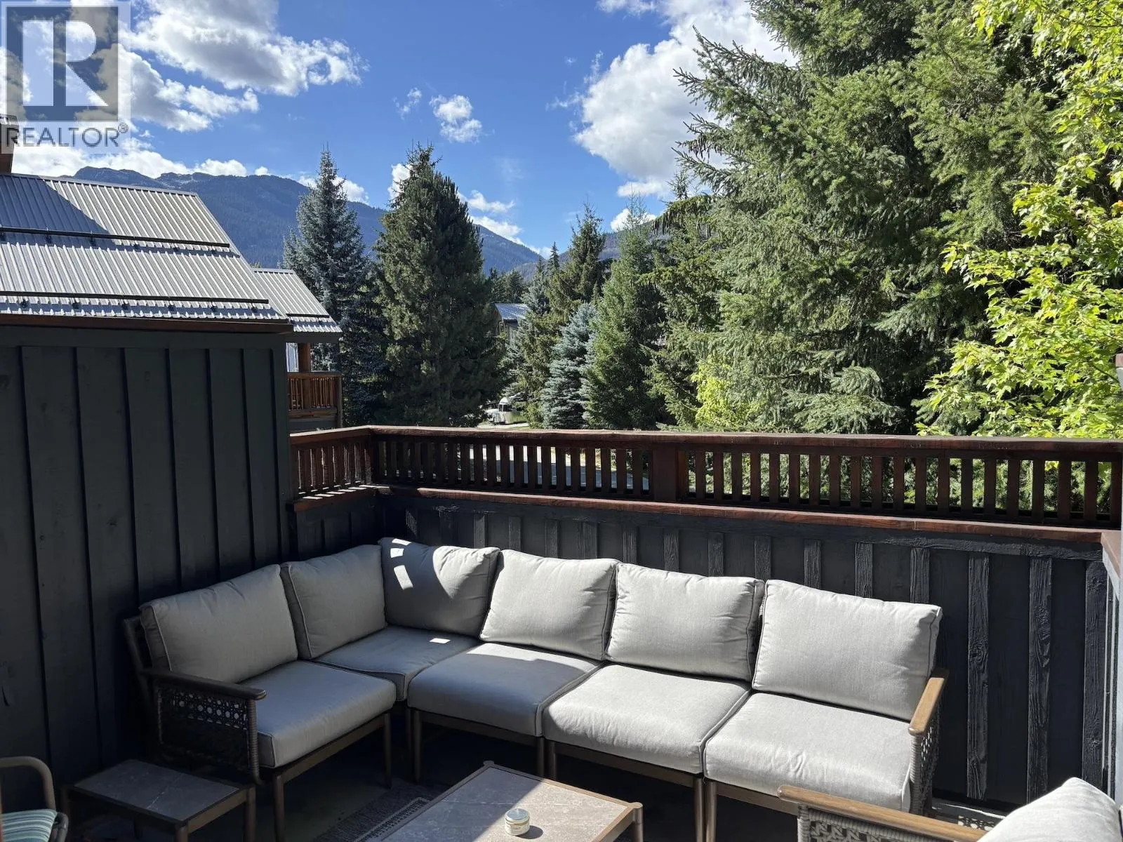 7208 SPRUCE GROVE CIRCLE