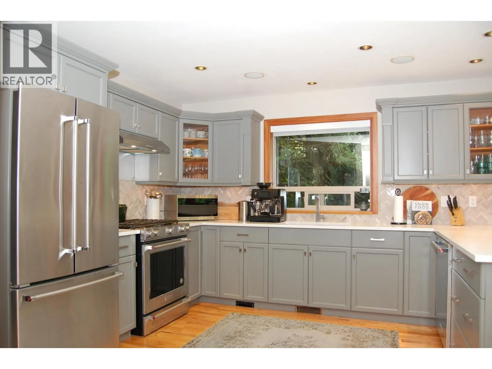 7208 SPRUCE GROVE CIRCLE
