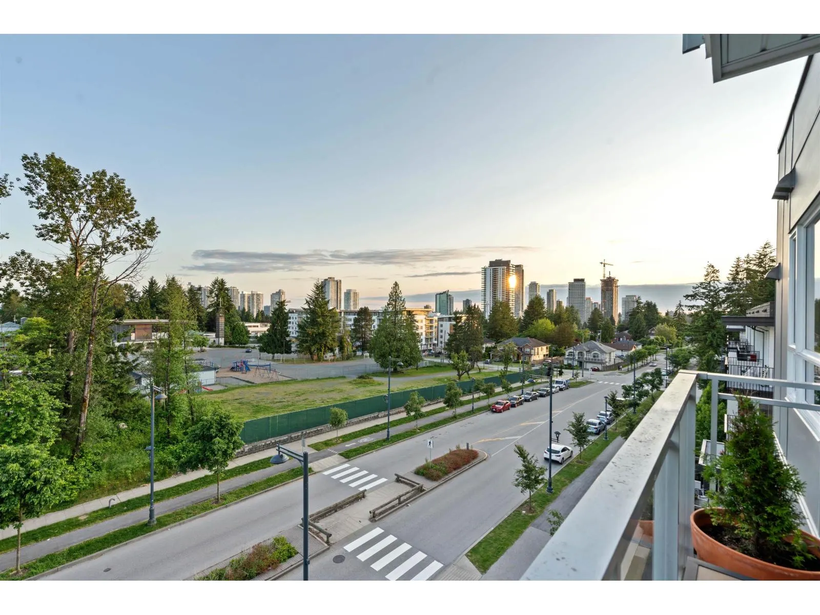 525 13963 105 BOULEVARD