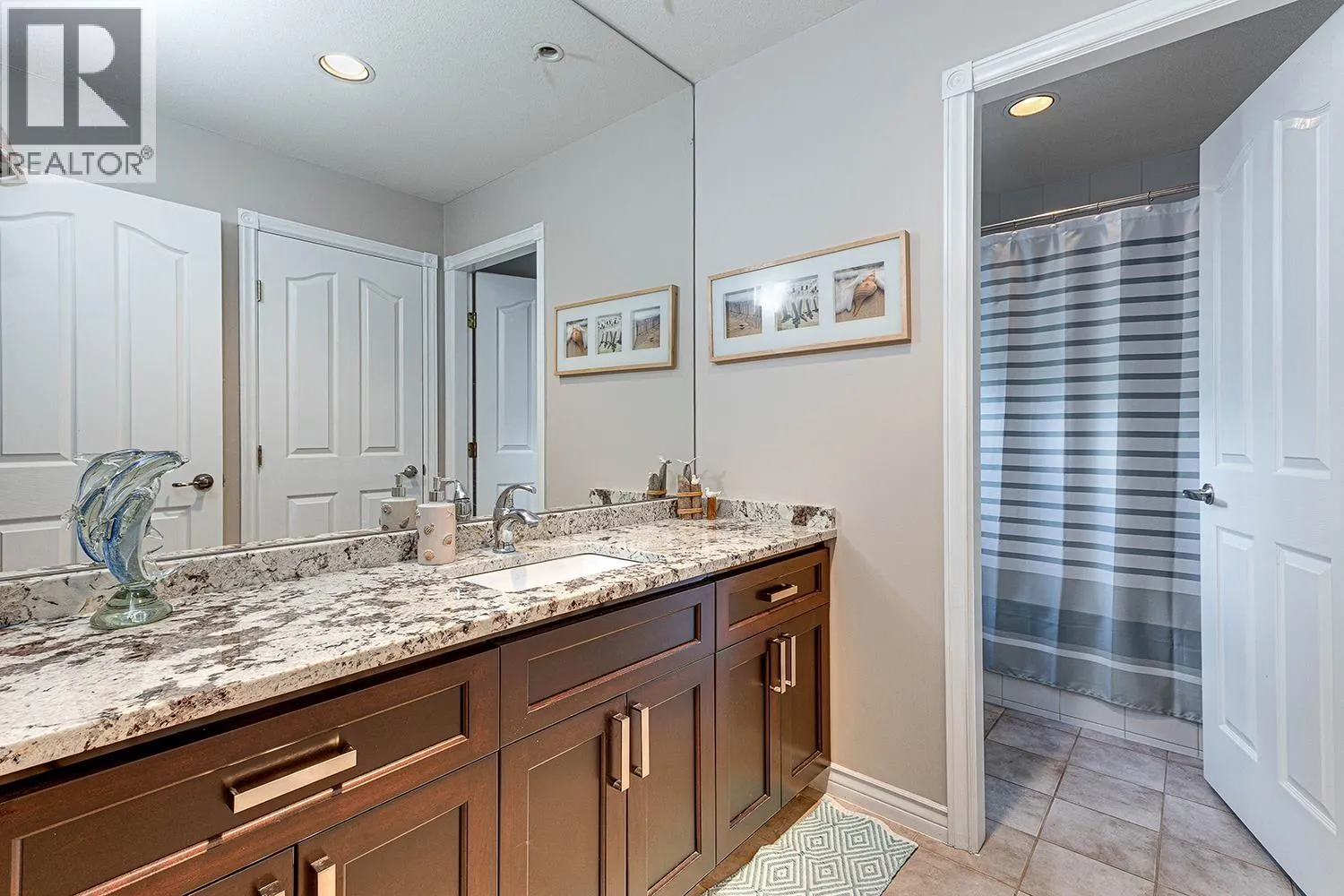 1522 WHITEBARK PLACE