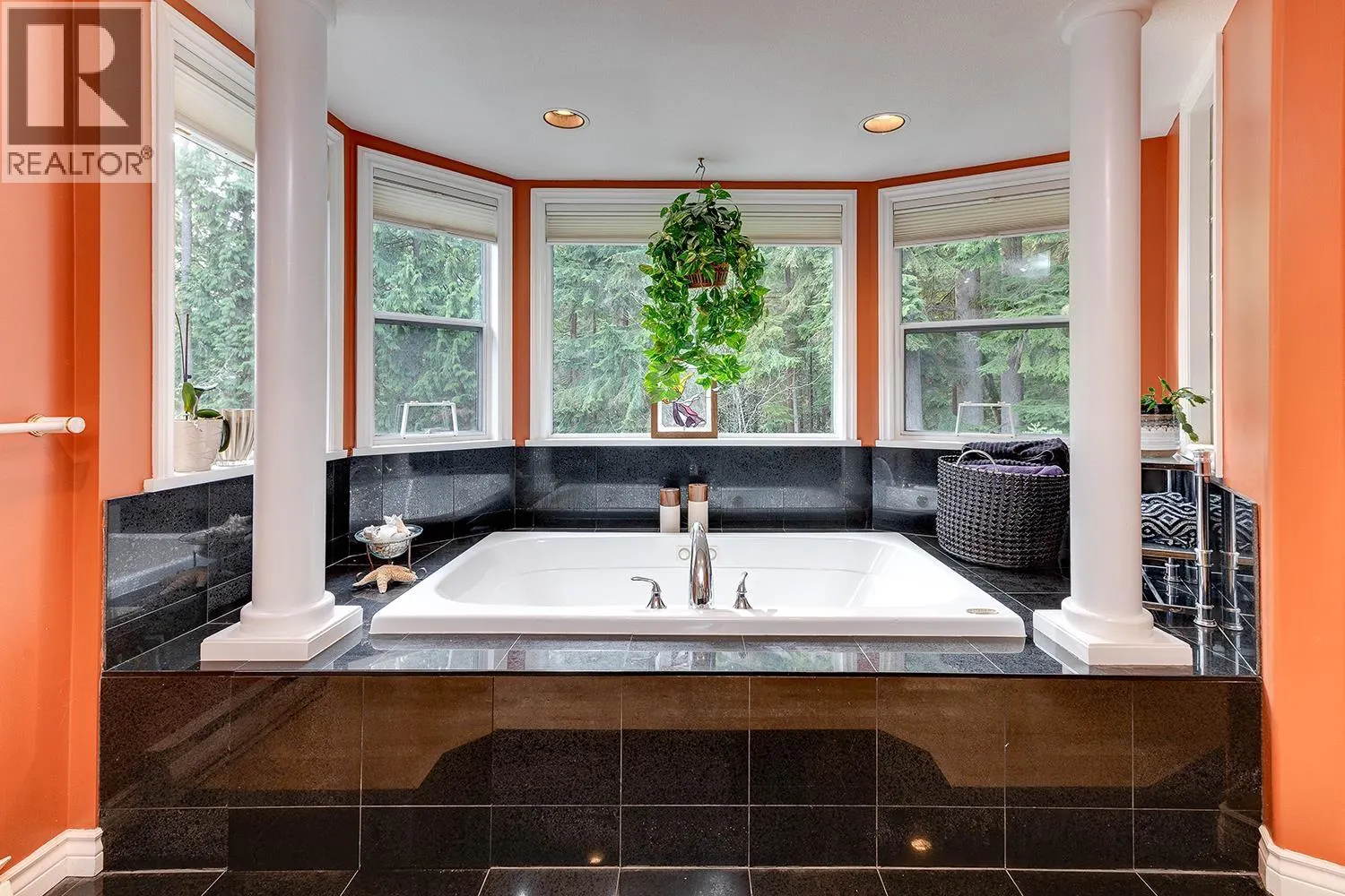 1522 WHITEBARK PLACE
