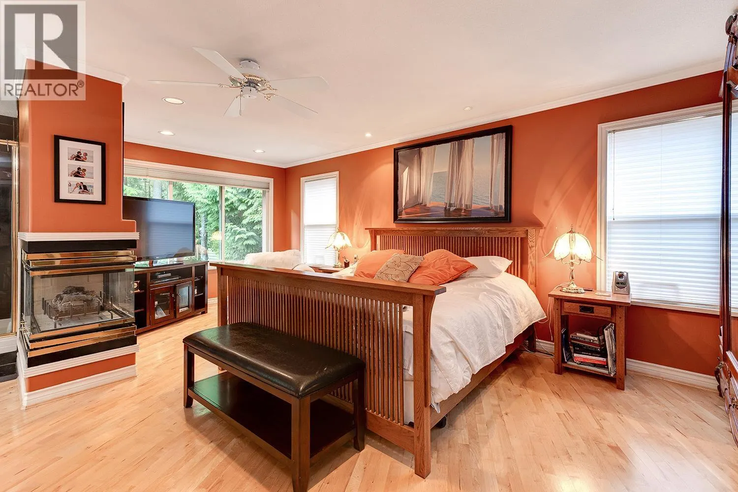 1522 WHITEBARK PLACE