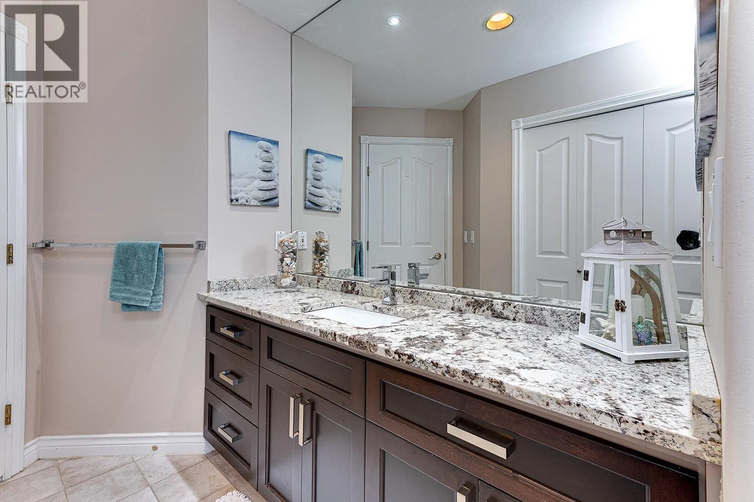 1522 WHITEBARK PLACE