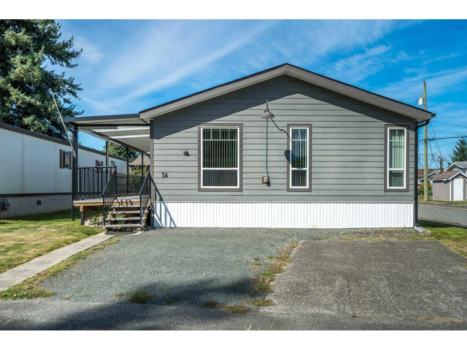 54 6338 VEDDER ROAD|Sardis South