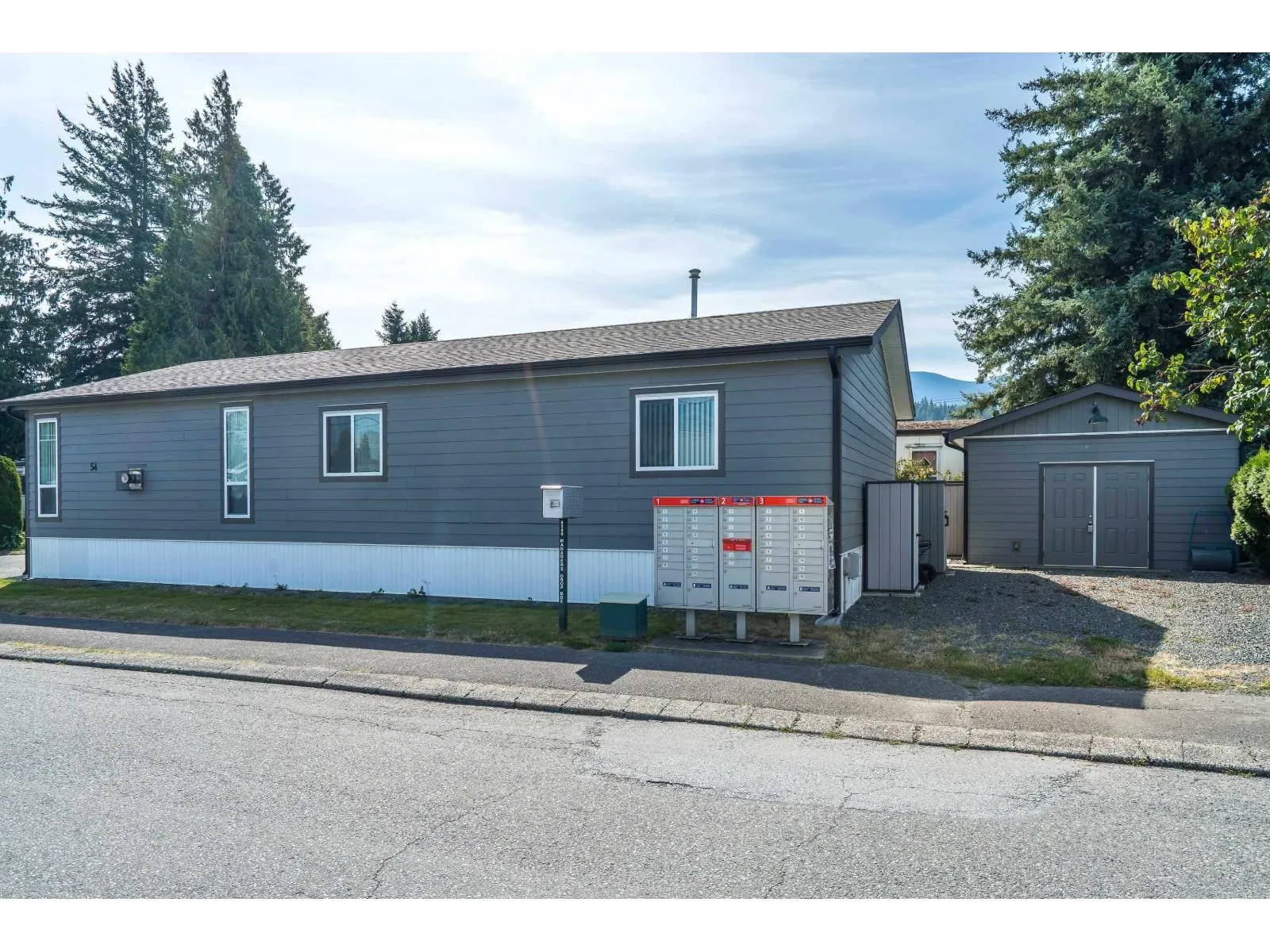 54 6338 VEDDER ROAD|Sardis South