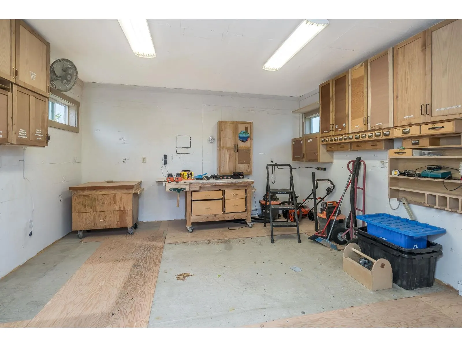 54 6338 VEDDER ROAD|Sardis South