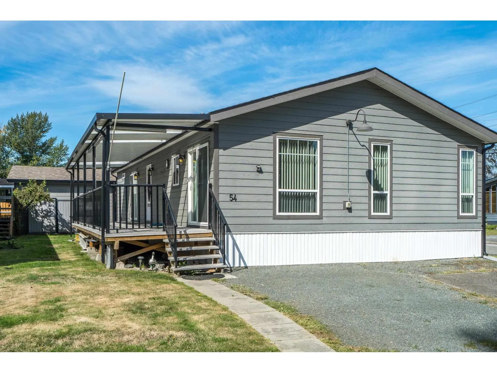 54 6338 VEDDER ROAD|Sardis South