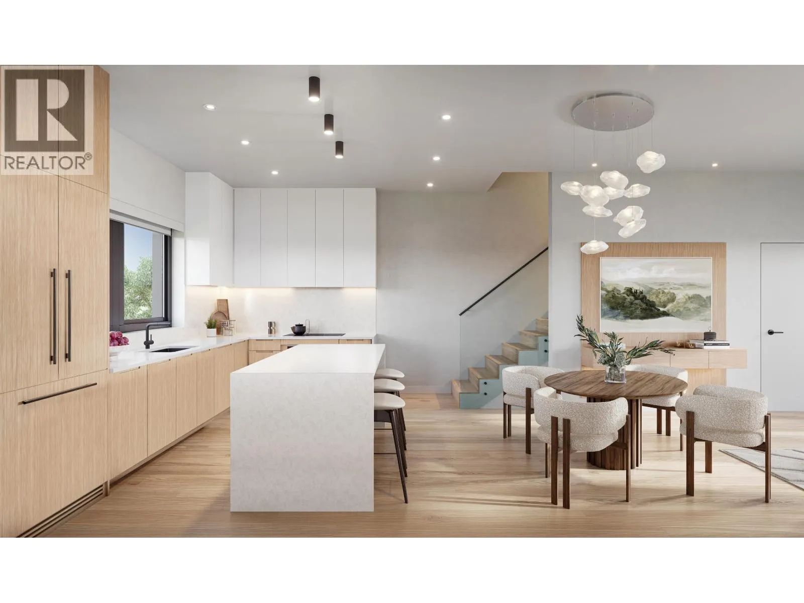 585 W 29TH AVENUE