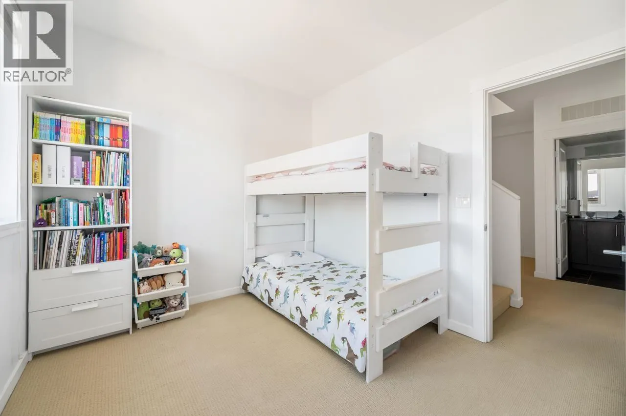 304 6077 LONDON ROAD
