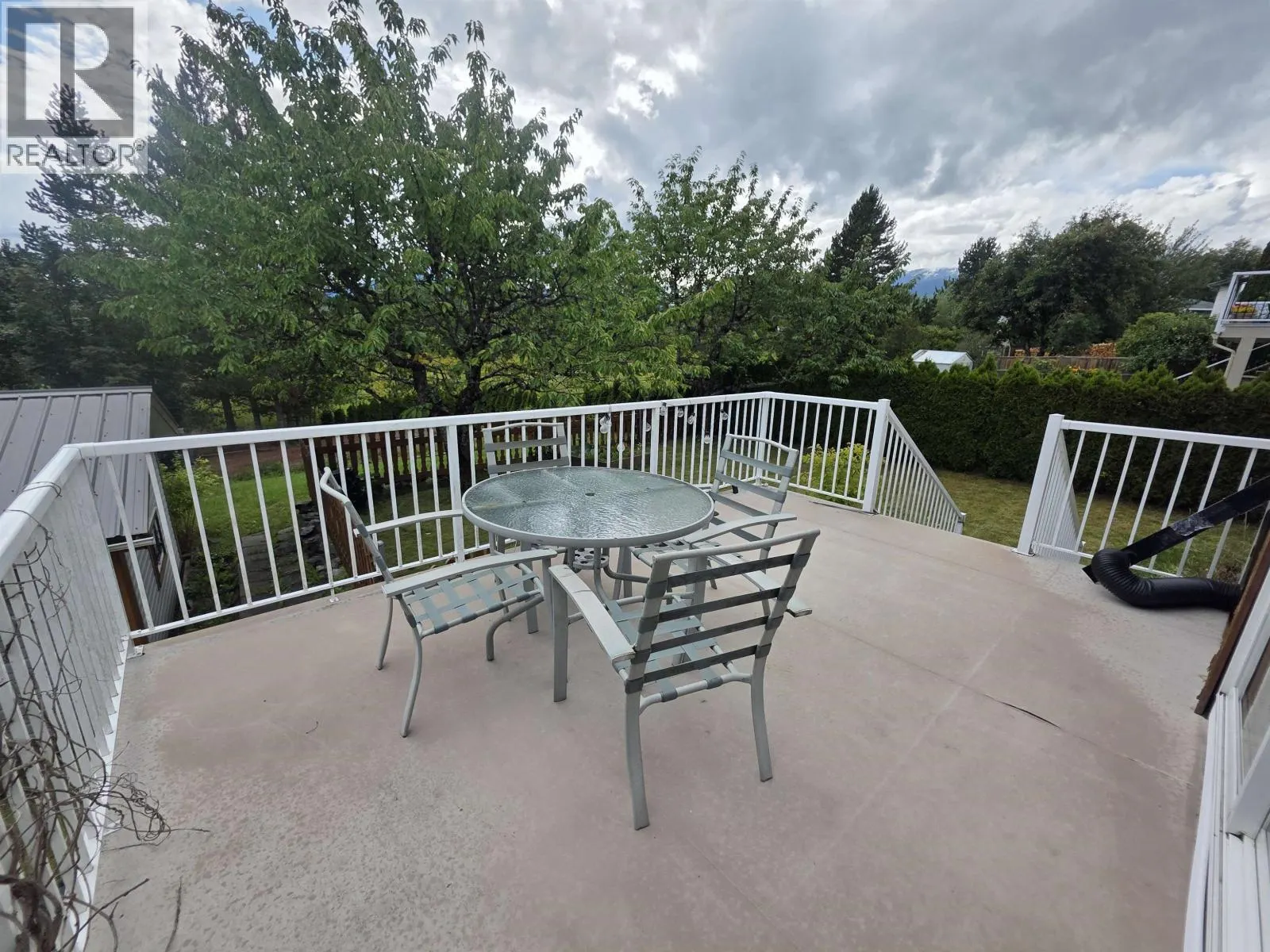 5301 MOUNTAIN VISTA DRIVE