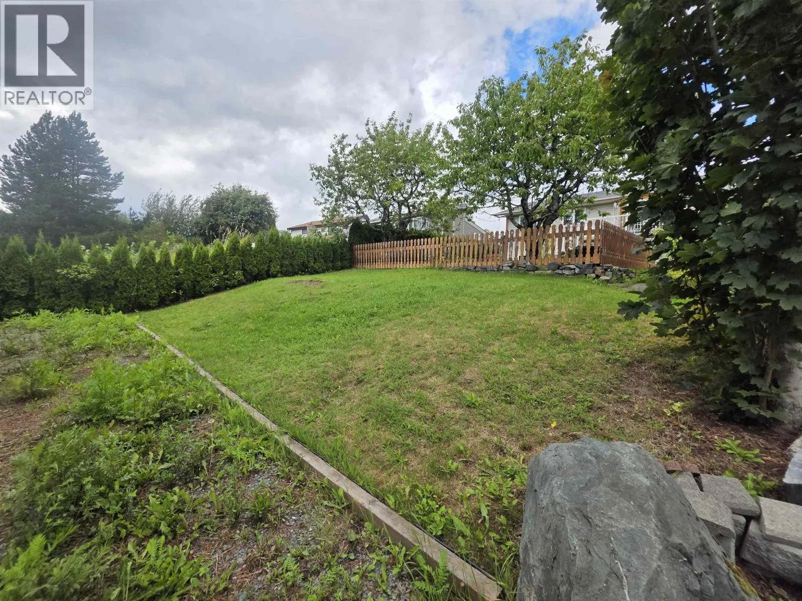 5301 MOUNTAIN VISTA DRIVE