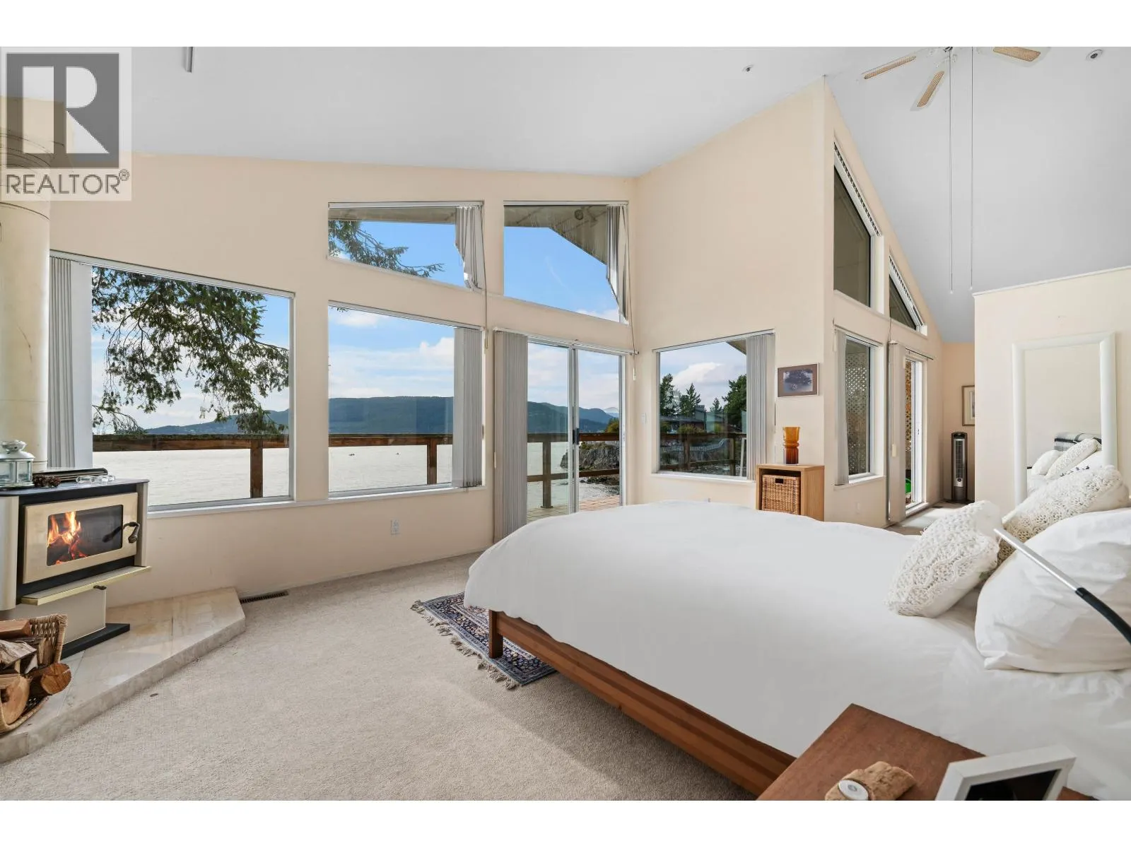 5834 EAGLE ISLAND