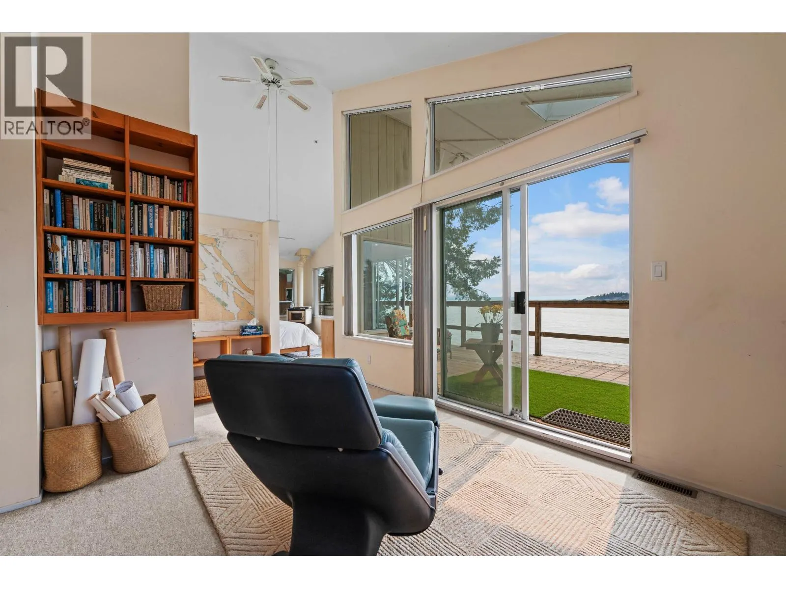 5834 EAGLE ISLAND