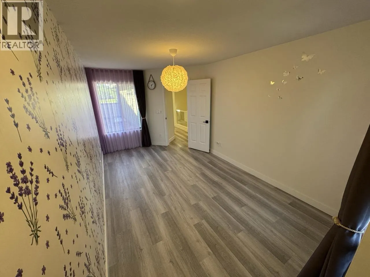 1207 CONFEDERATION DR