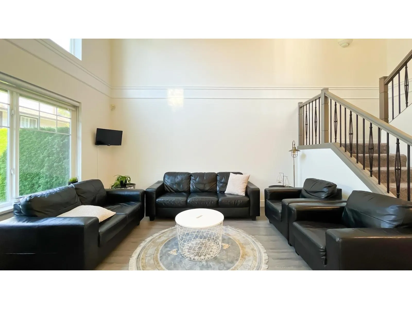11 15959 82 AVENUE