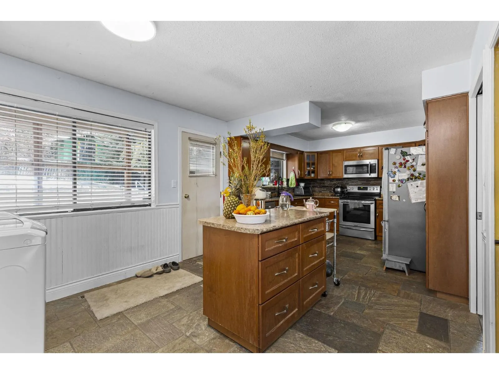 35337 ROCKWELL DRIVE