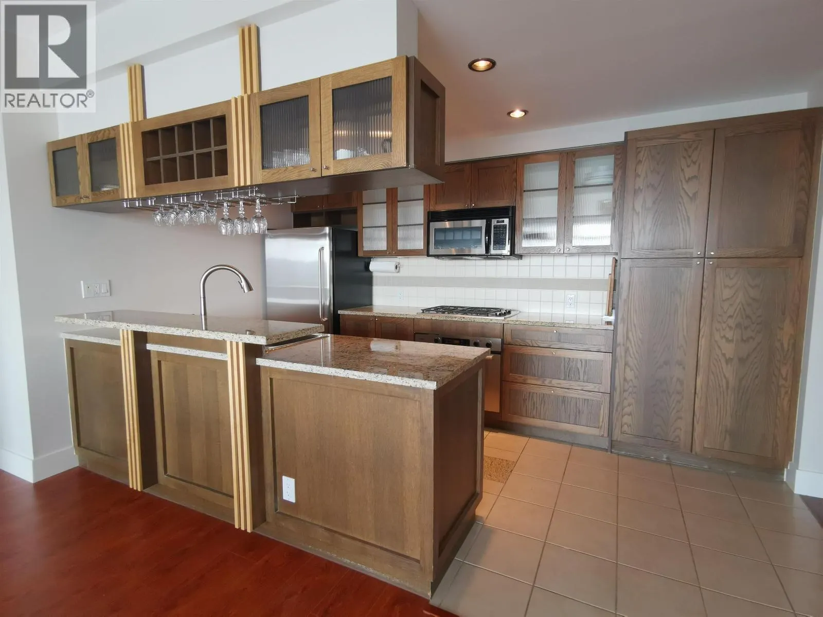 1803 1483 HOMER STREET