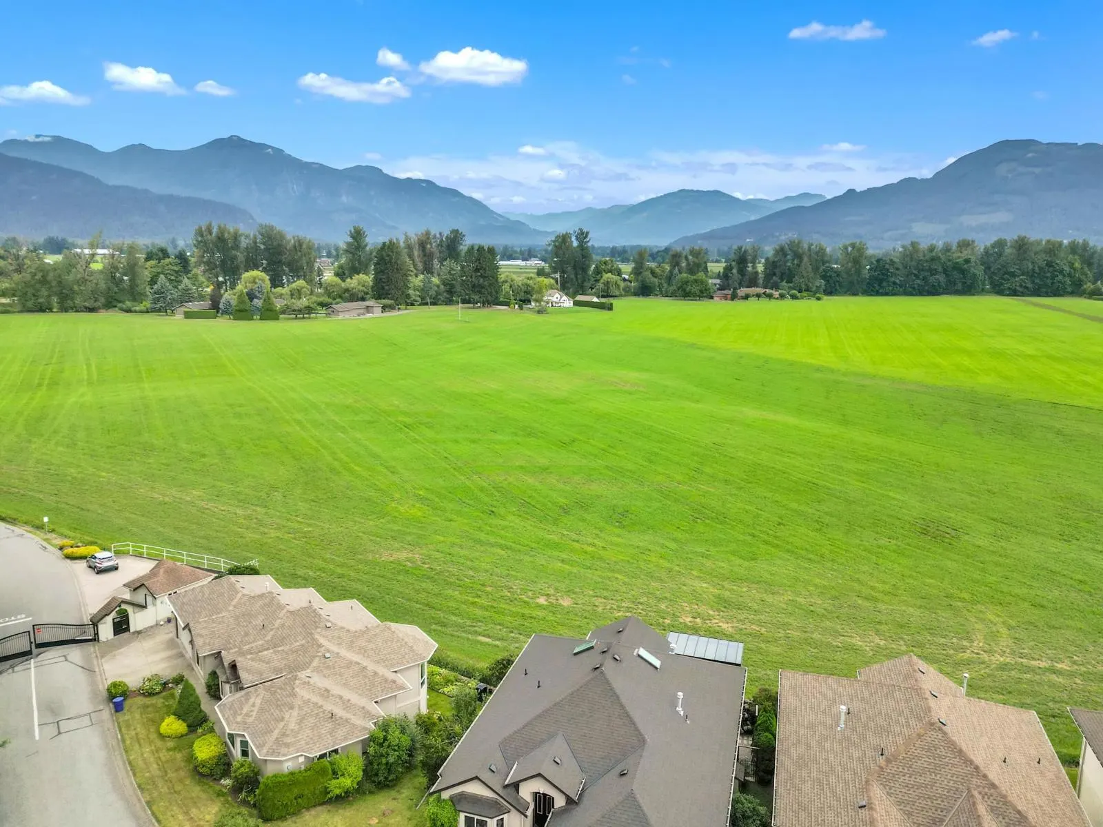 51 47470 CHARTWELL DRIVE|Little Mountain