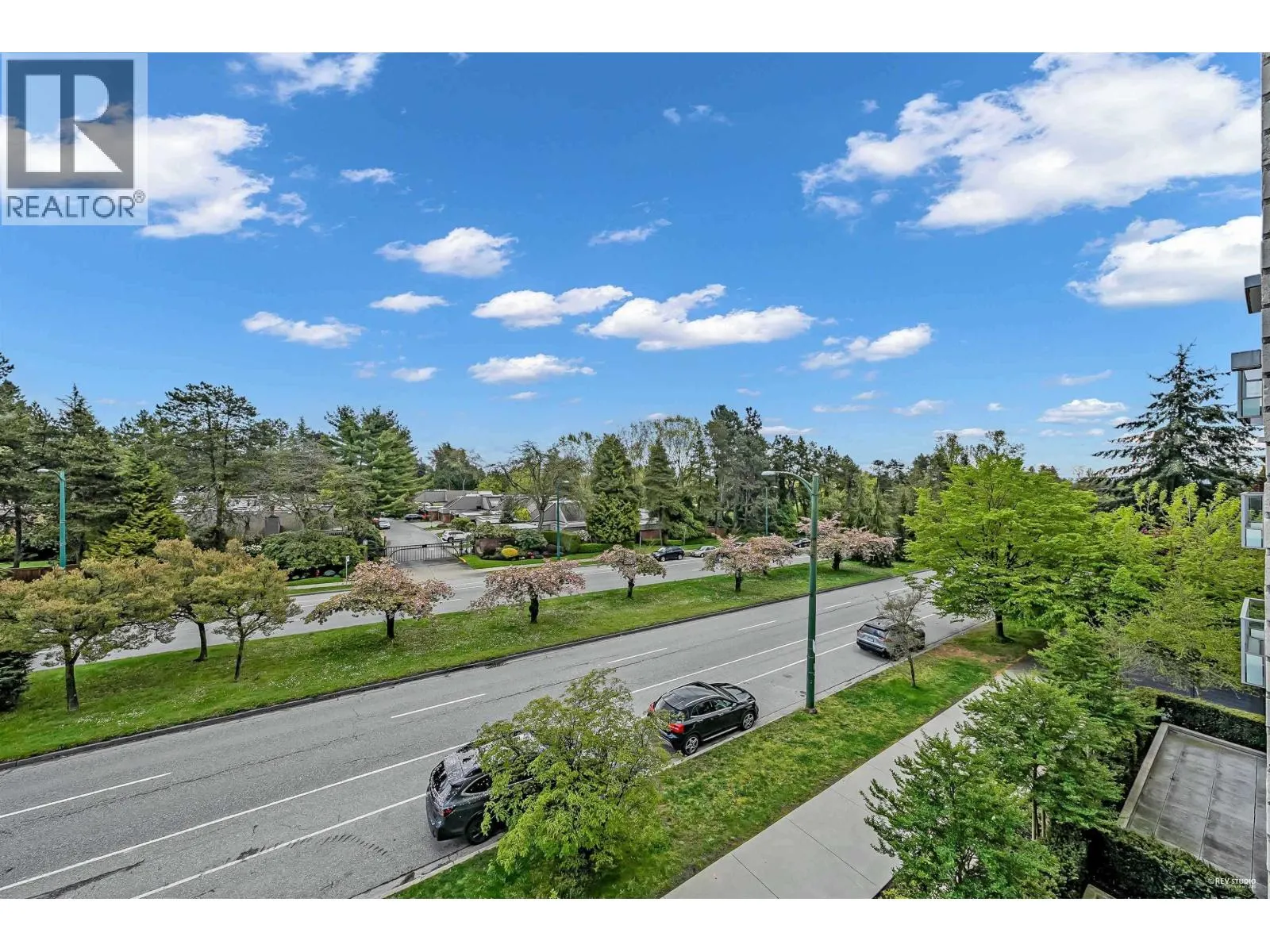 3xx 6733 CAMBIE STREET