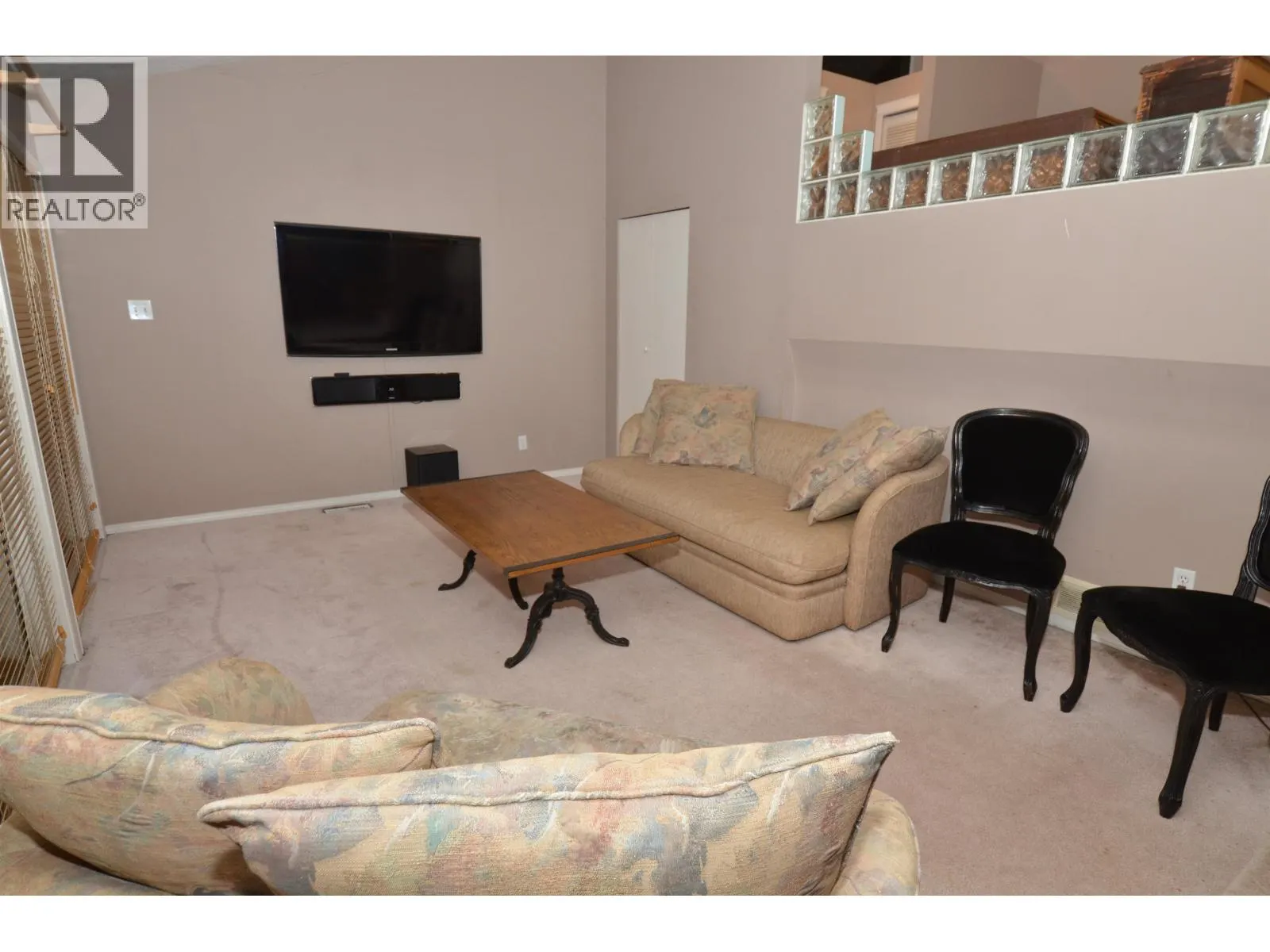 23389 TAMARACK LANE