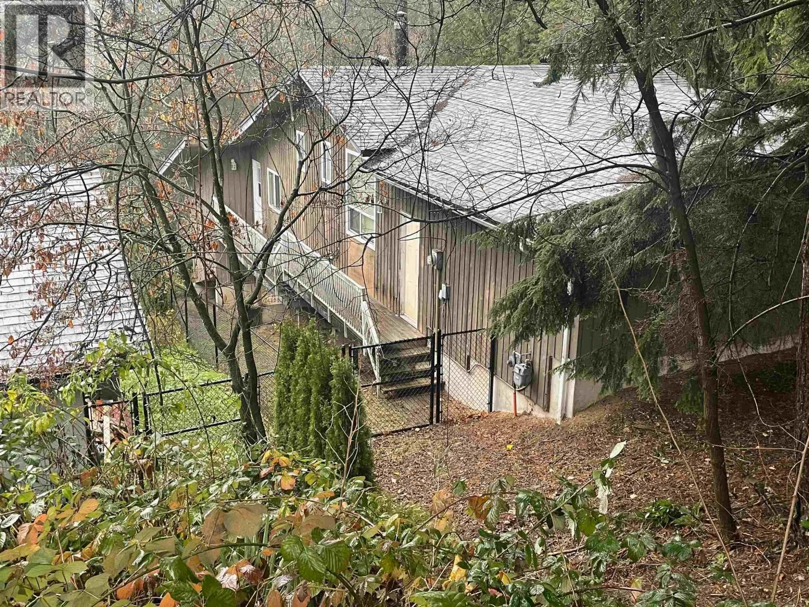23389 TAMARACK LANE