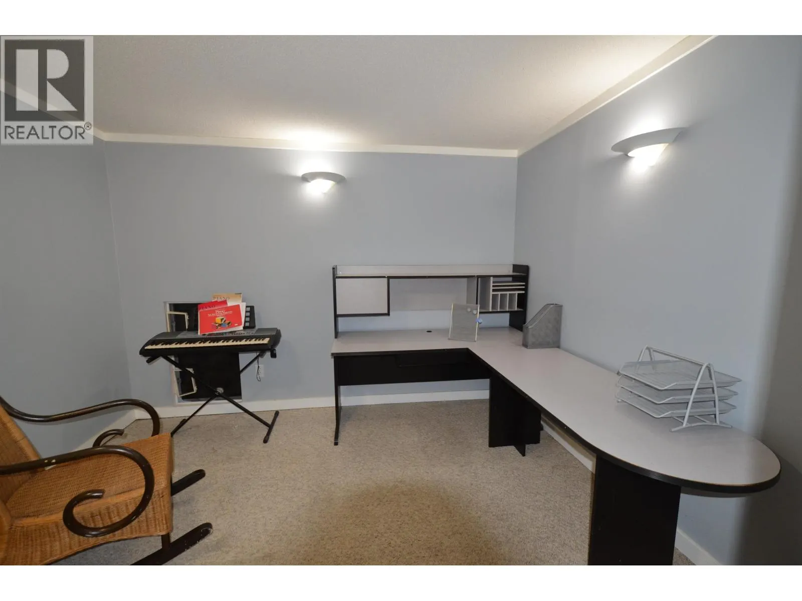 23389 TAMARACK LANE