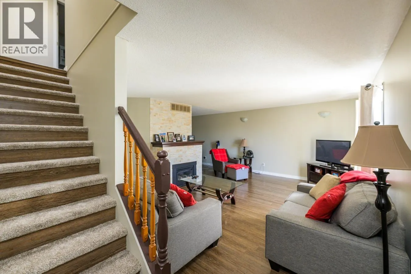 202 3363 WESTWOOD DRIVE
