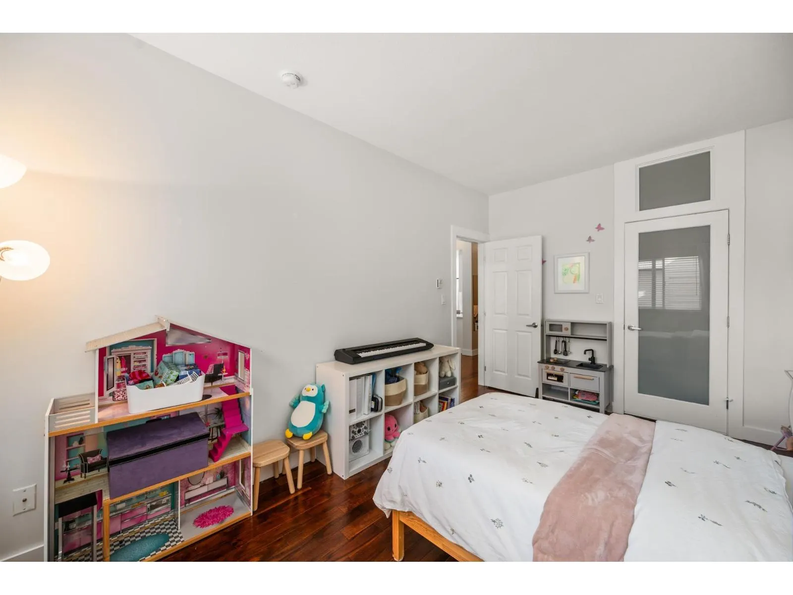 301 1533 BEST STREET