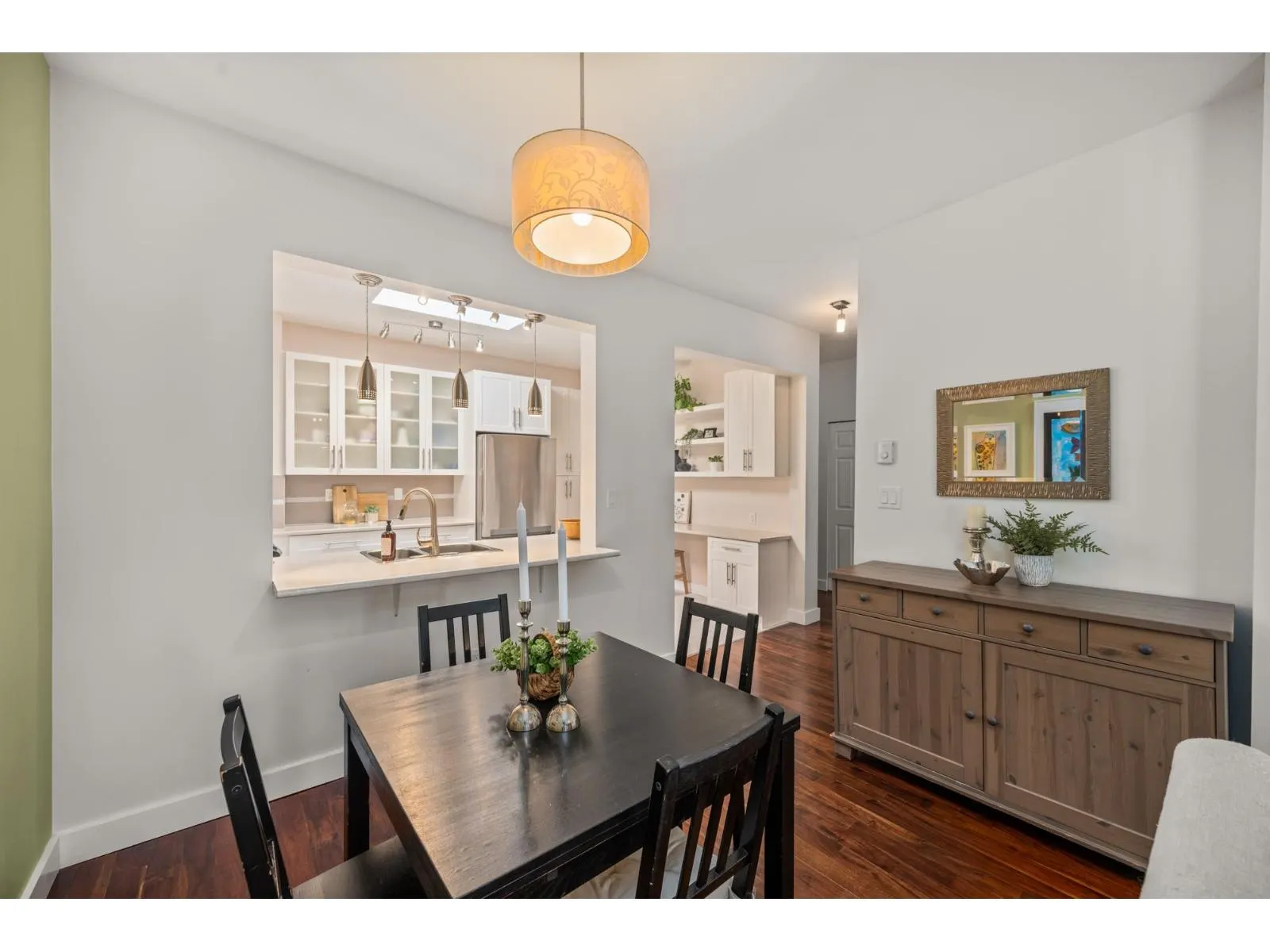 301 1533 BEST STREET