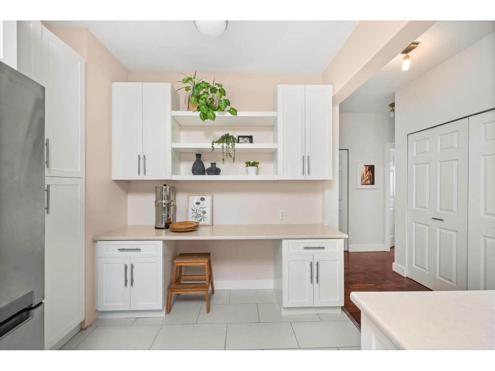 301 1533 BEST STREET