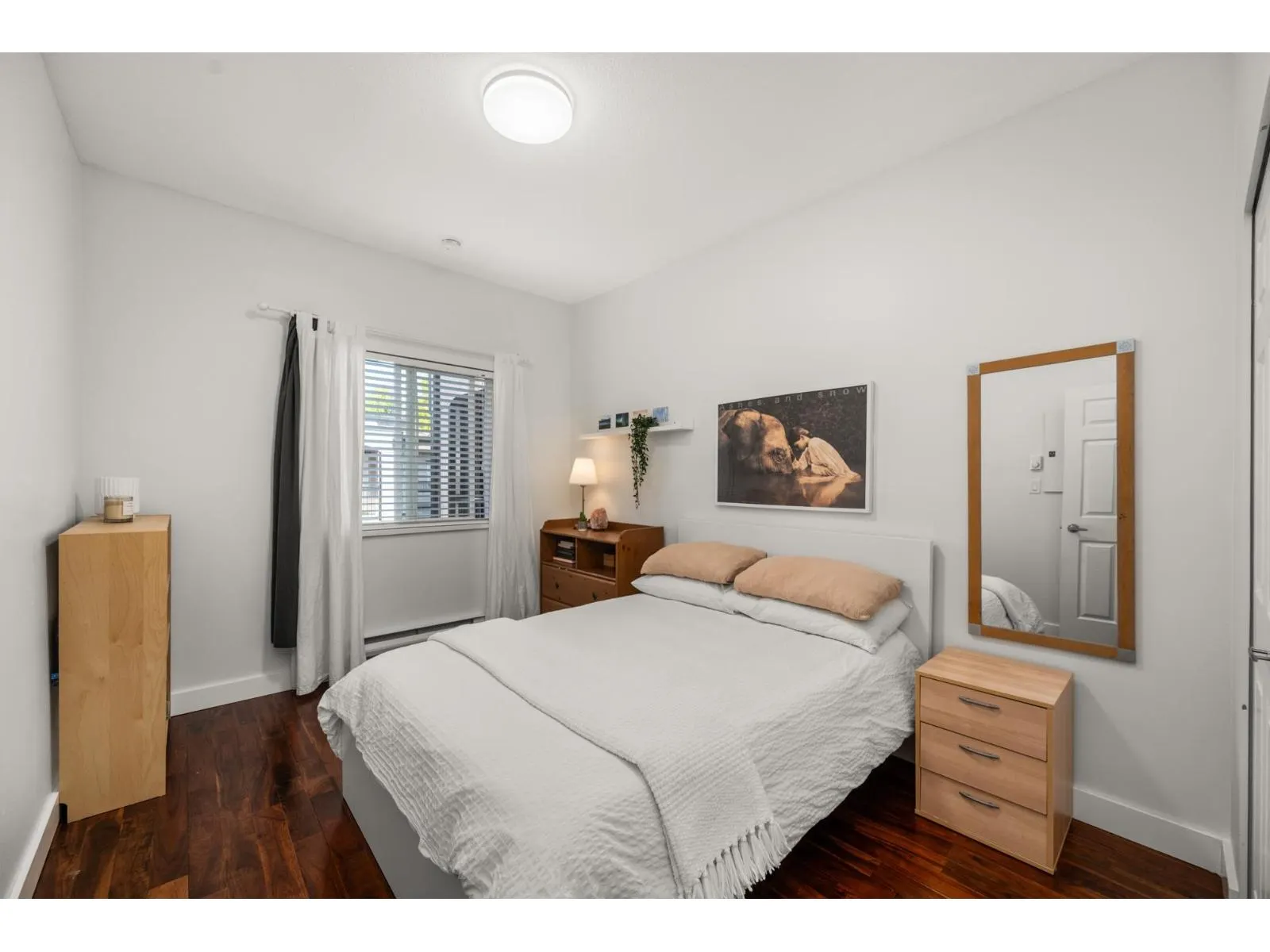301 1533 BEST STREET