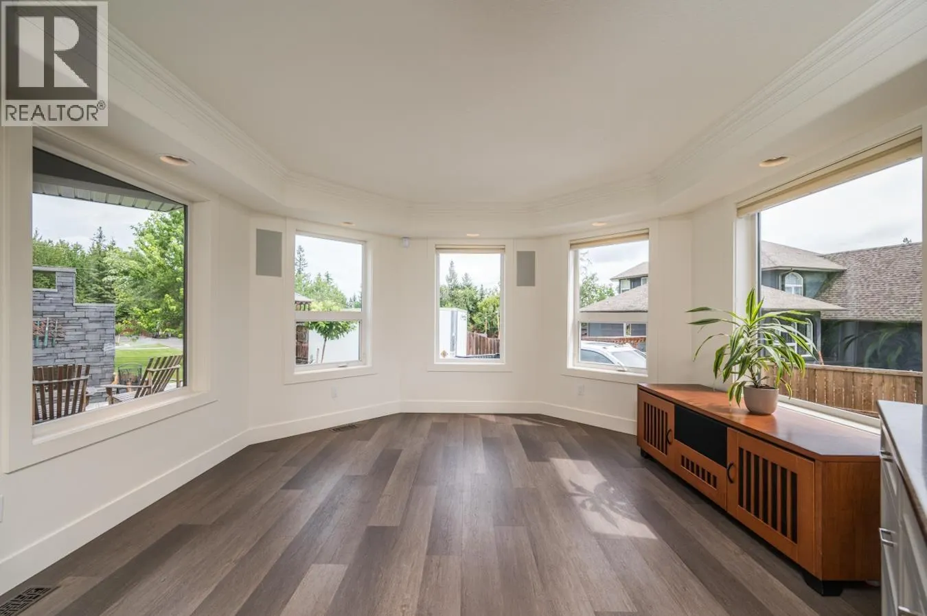 2500 MARLEAU DRIVE