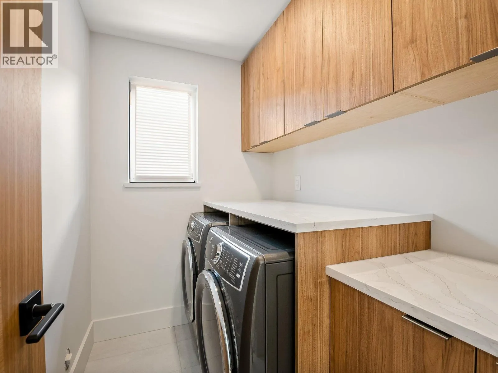 1710 RIVER RUN PLACE