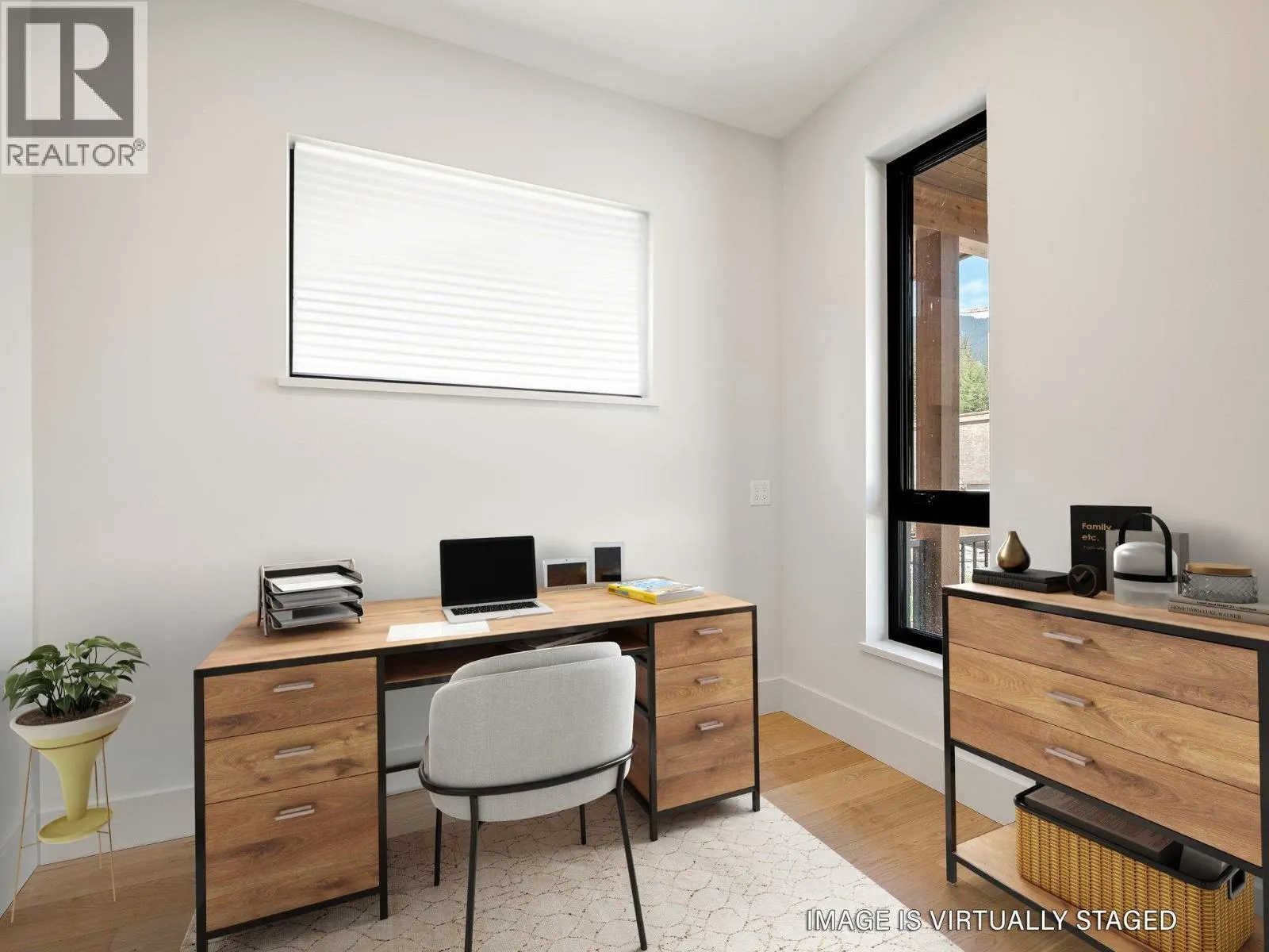 1710 RIVER RUN PLACE