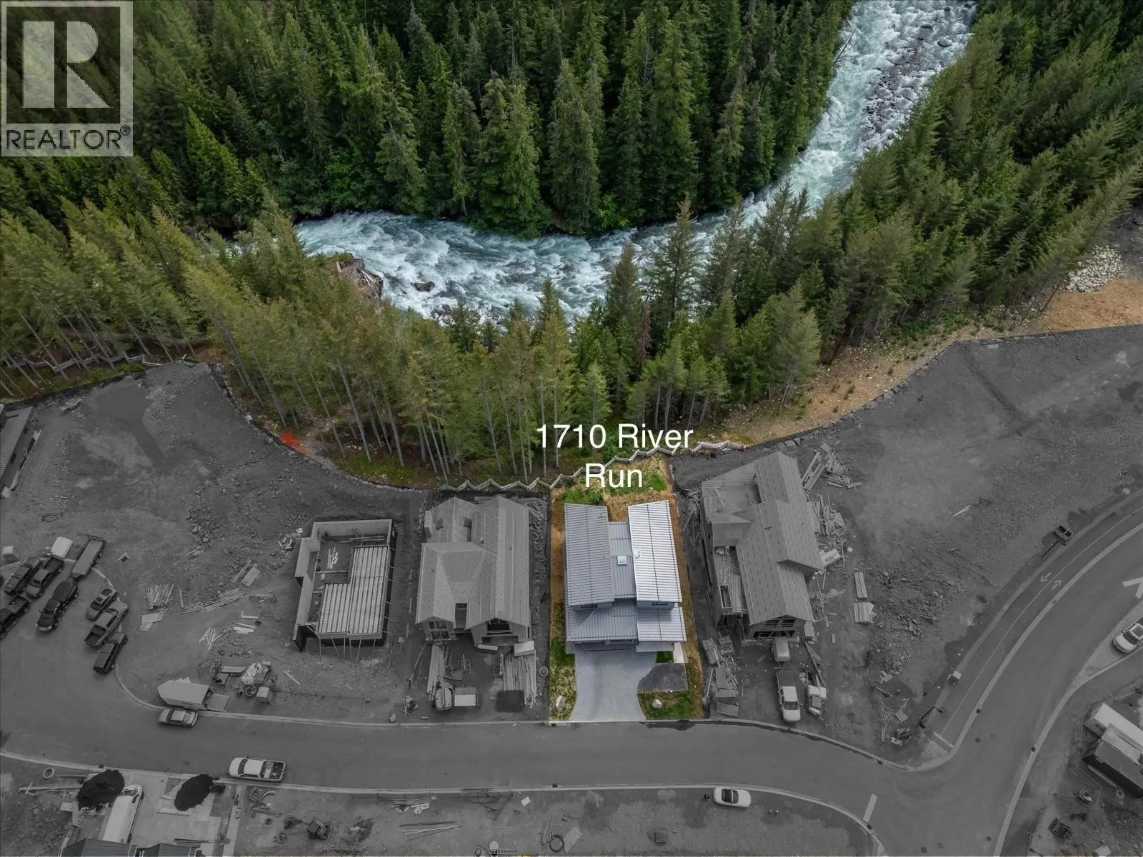 1710 RIVER RUN PLACE