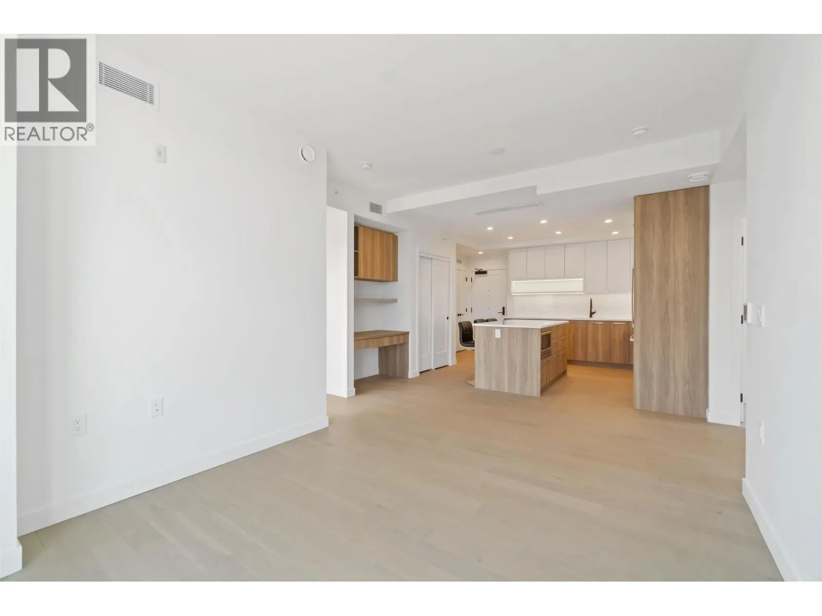 602 8398 OAK