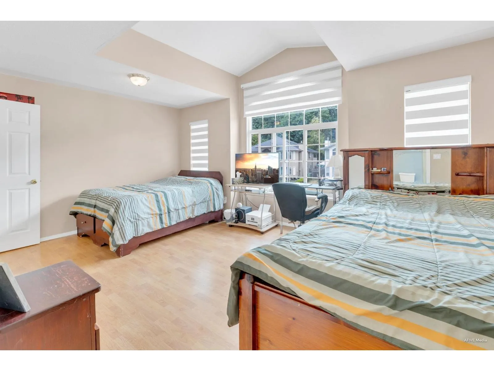 3528 GALIANO DRIVE