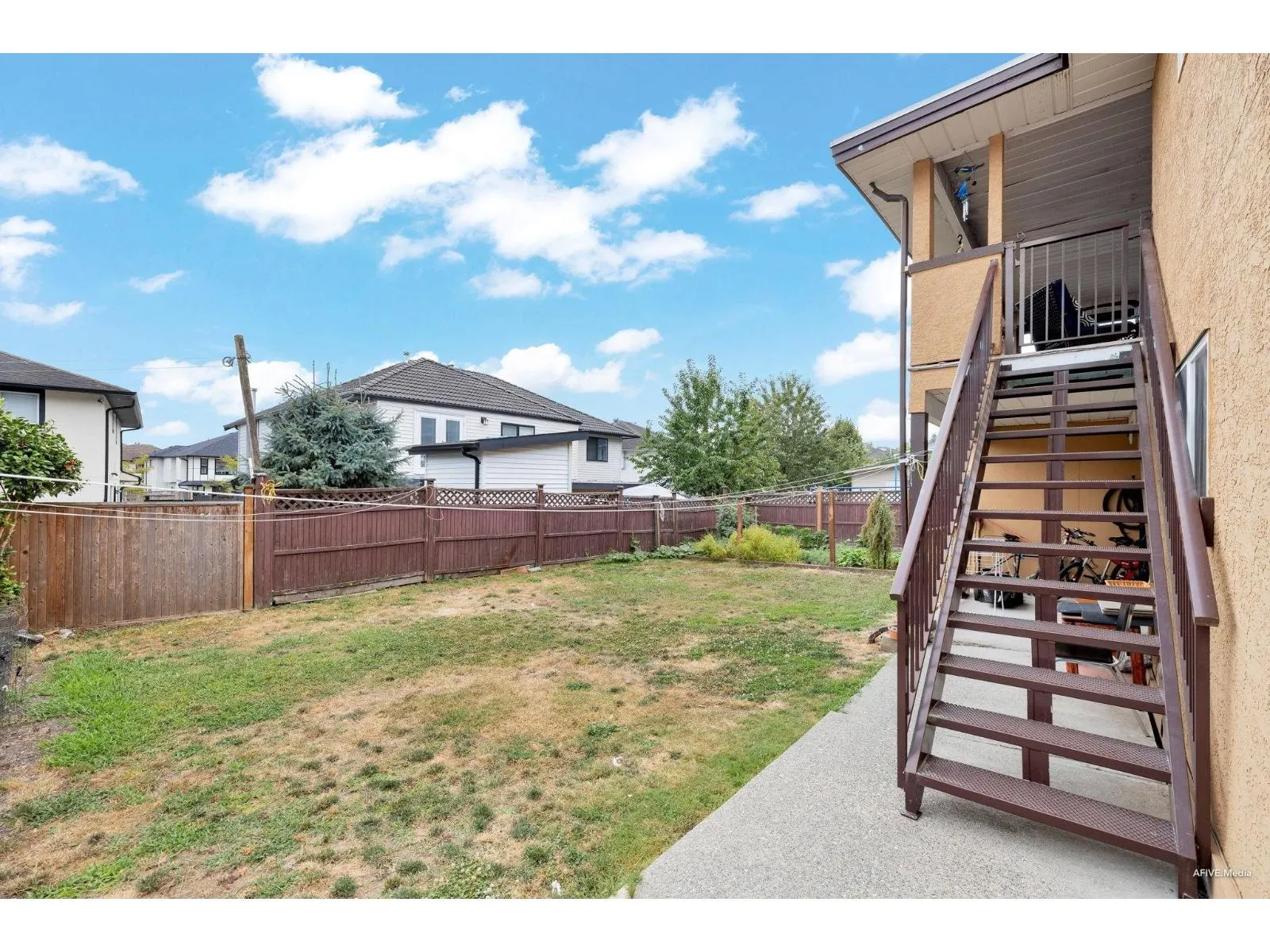 3528 GALIANO DRIVE